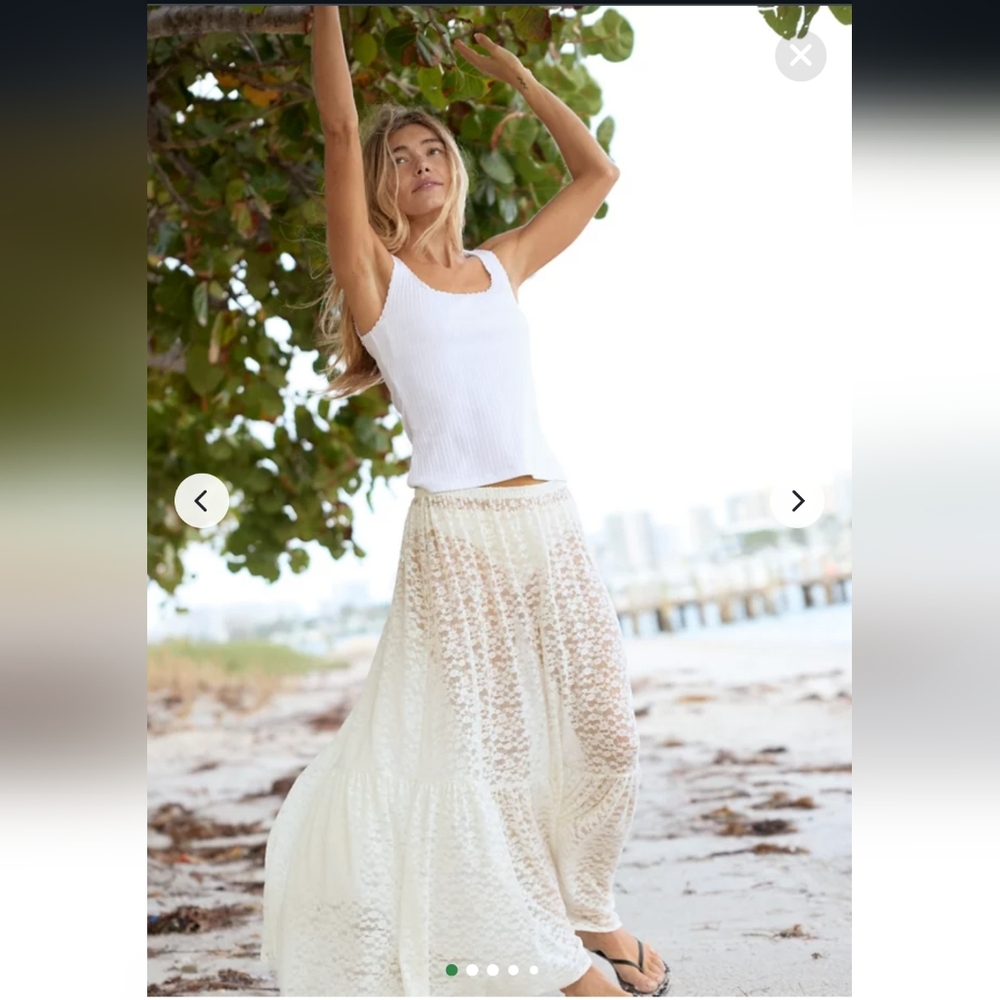 #26 Aerie Tiered Lace Maxi Skirt